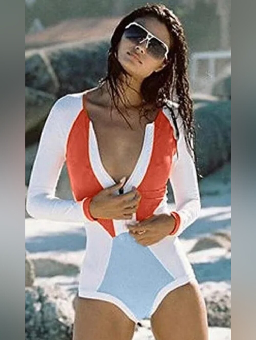 Coral/White/Light Blue Zip-Front Long Sleeve Rash Guard Swimsuit EUC Medium